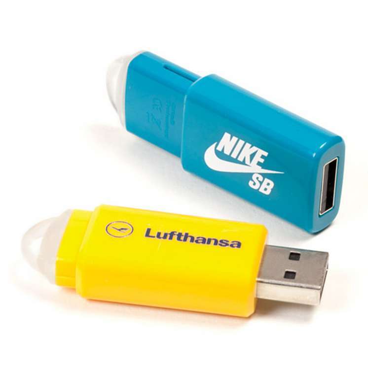 USB nhựa 09.3