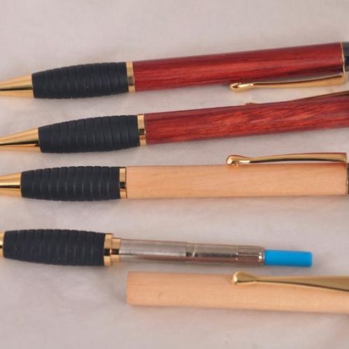 Bút gỗ 15